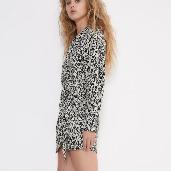 Zara Animal Print Jumpsuit/Romper Wrap Front Tie Long Sleeve - Picture 3 of 15